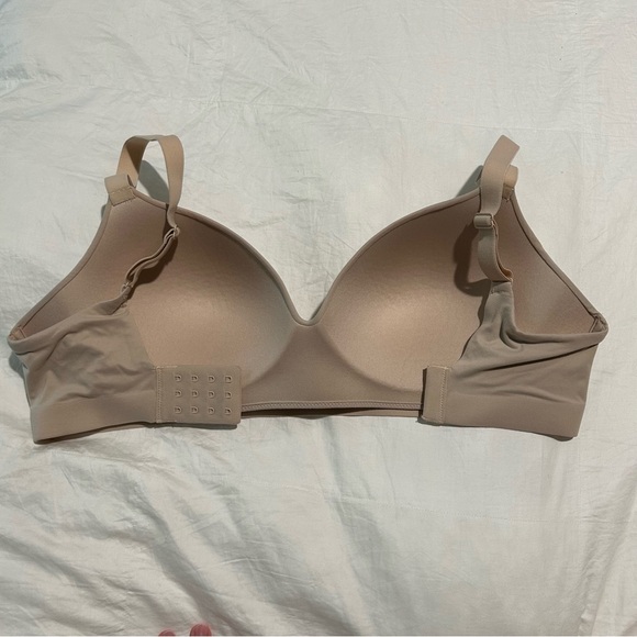 SOMA Enbliss Wireless Bra - Picture 2 of 3
